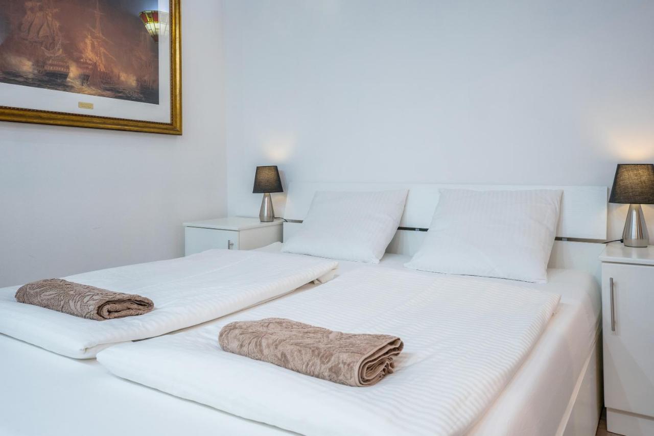 Valletta Main Street Apartment DELUXE Eksteriør bilde