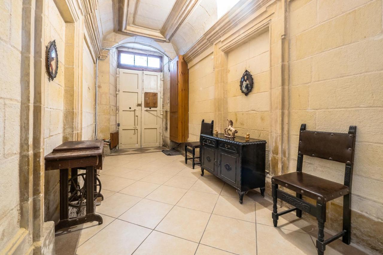 Valletta Main Street Apartment DELUXE Eksteriør bilde
