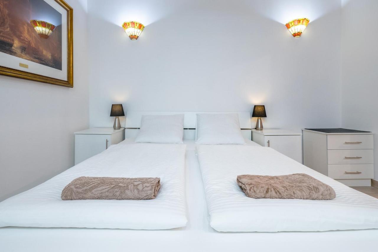 Valletta Main Street Apartment DELUXE Eksteriør bilde